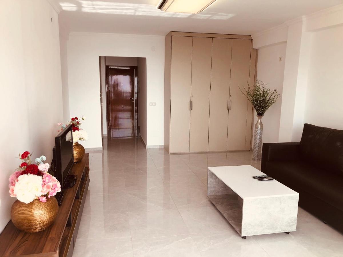 Apartamento Plaza Solymar Apartman Benalmádena Kültér fotó